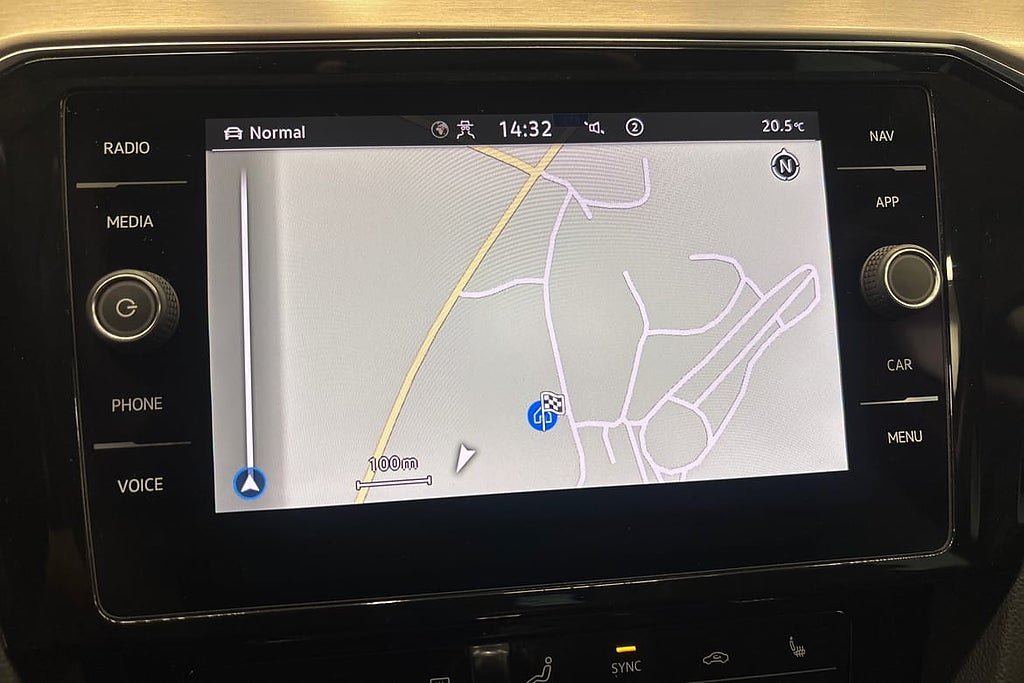 Vehicle Image 16