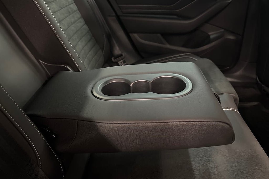 Vehicle Image 19