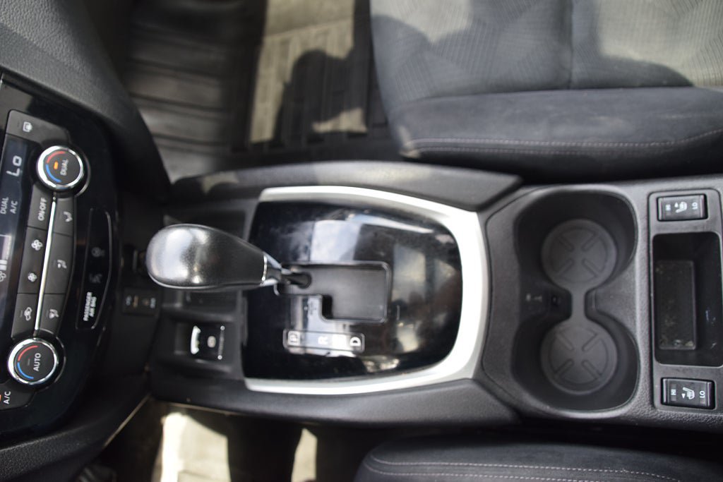 Vehicle Image 15