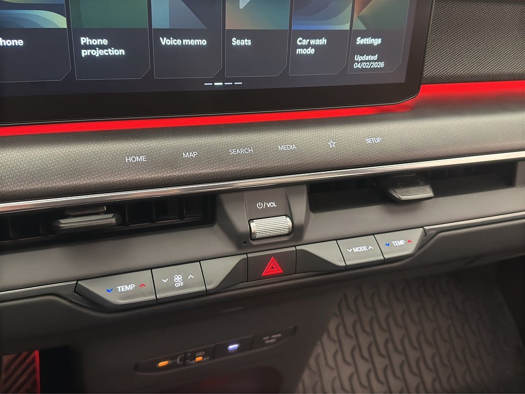 Vehicle Image 22