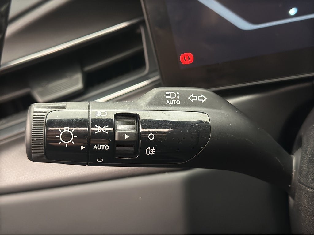 Vehicle Image 34