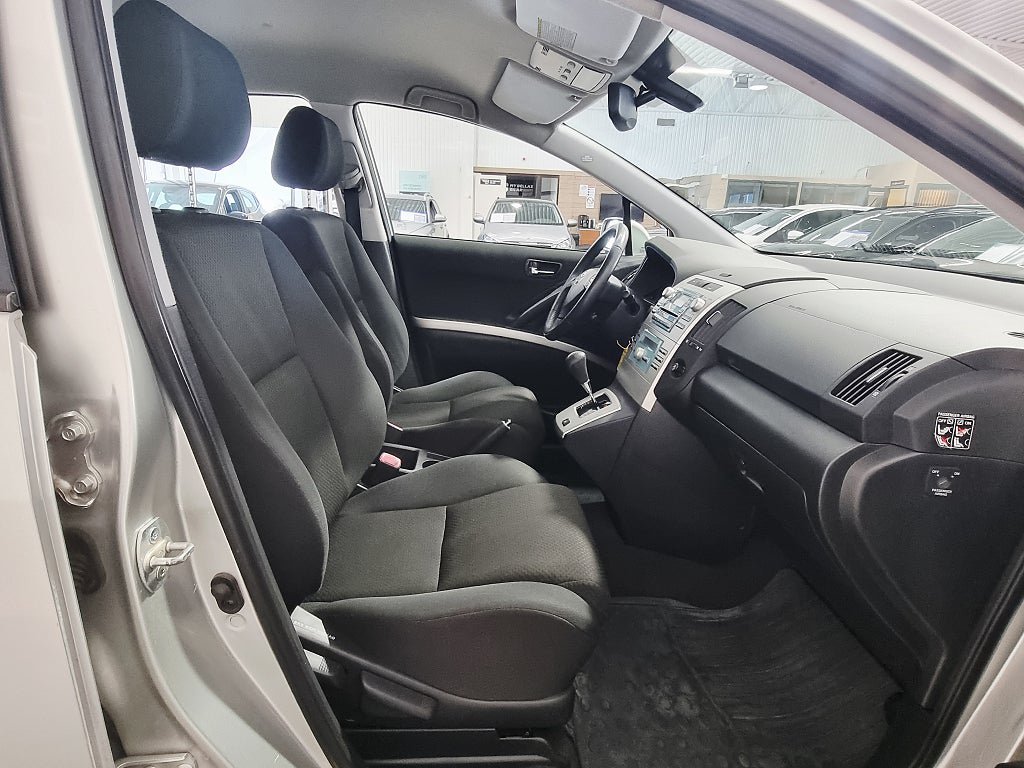 Vehicle Image 19