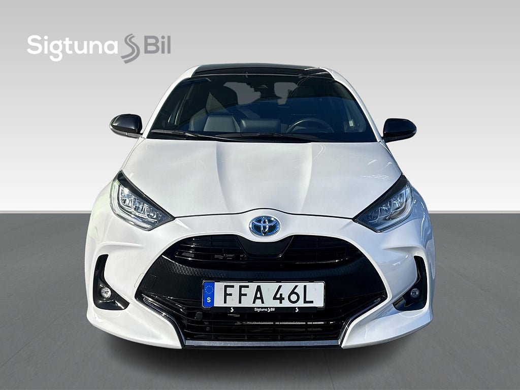 Vehicle Image 9