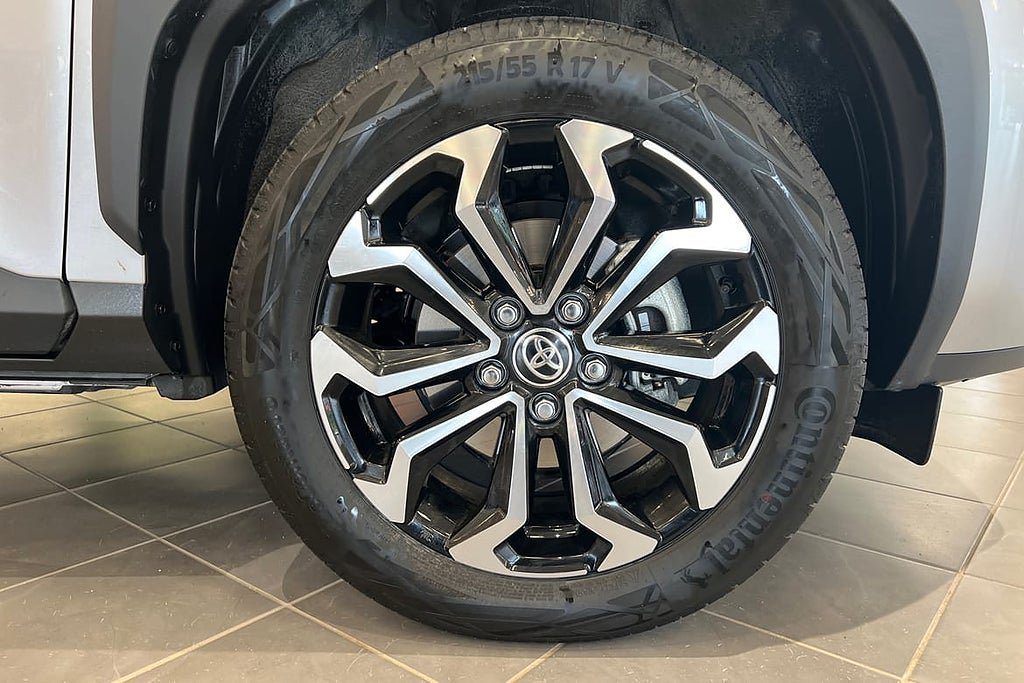Vehicle Image 17