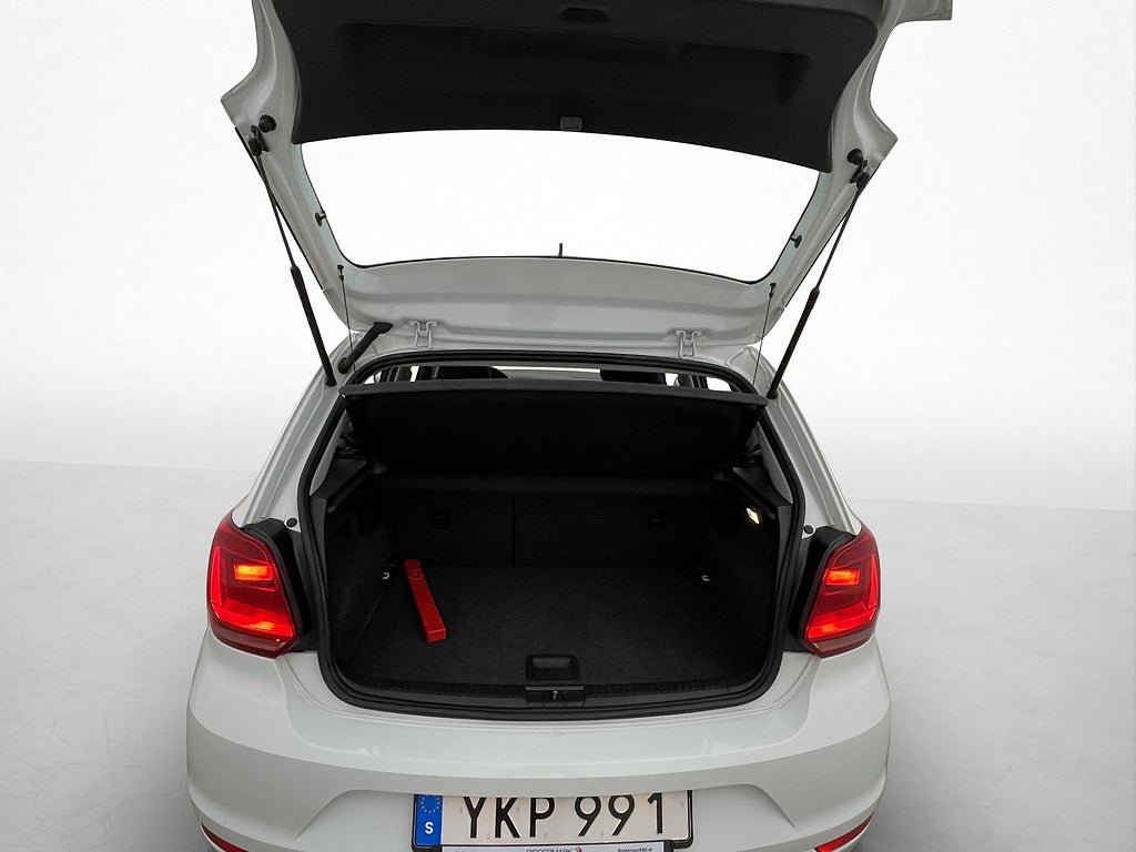 Vehicle Image 22