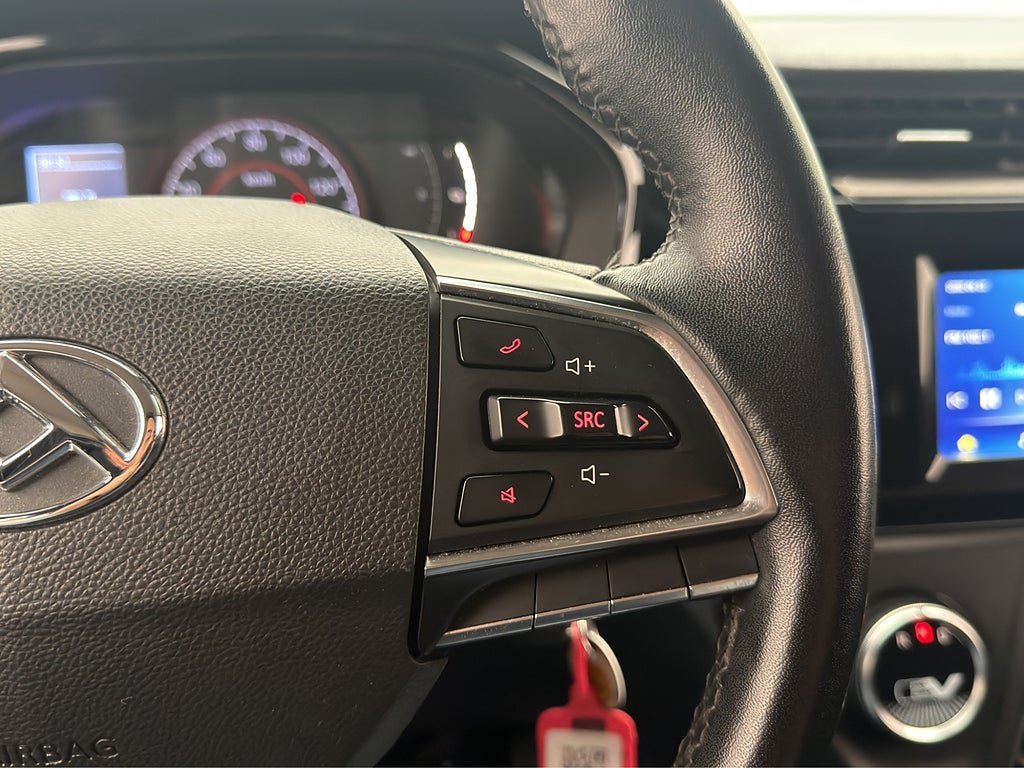 Vehicle Image 20
