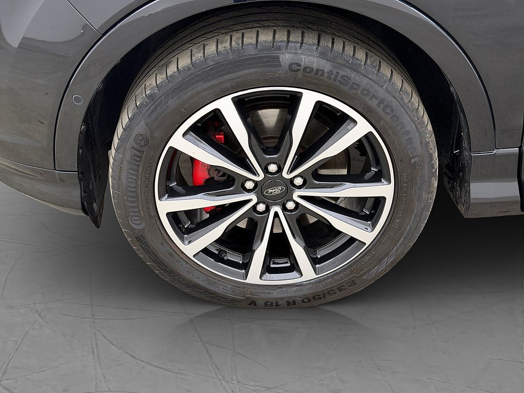 Vehicle Image 30