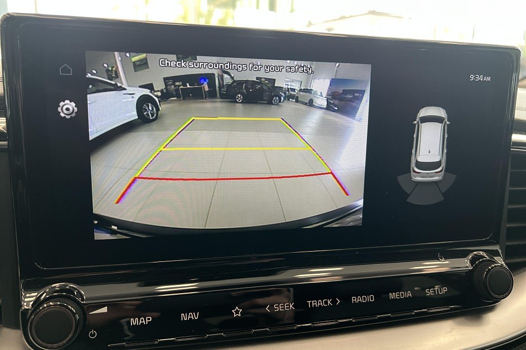 Vehicle Image 22