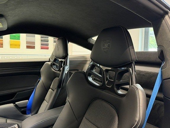 Vehicle Image 26