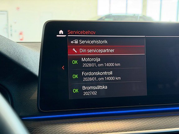 Vehicle Image 23