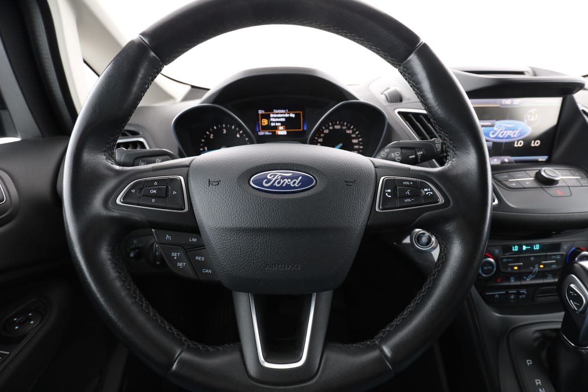 Vehicle Image 19
