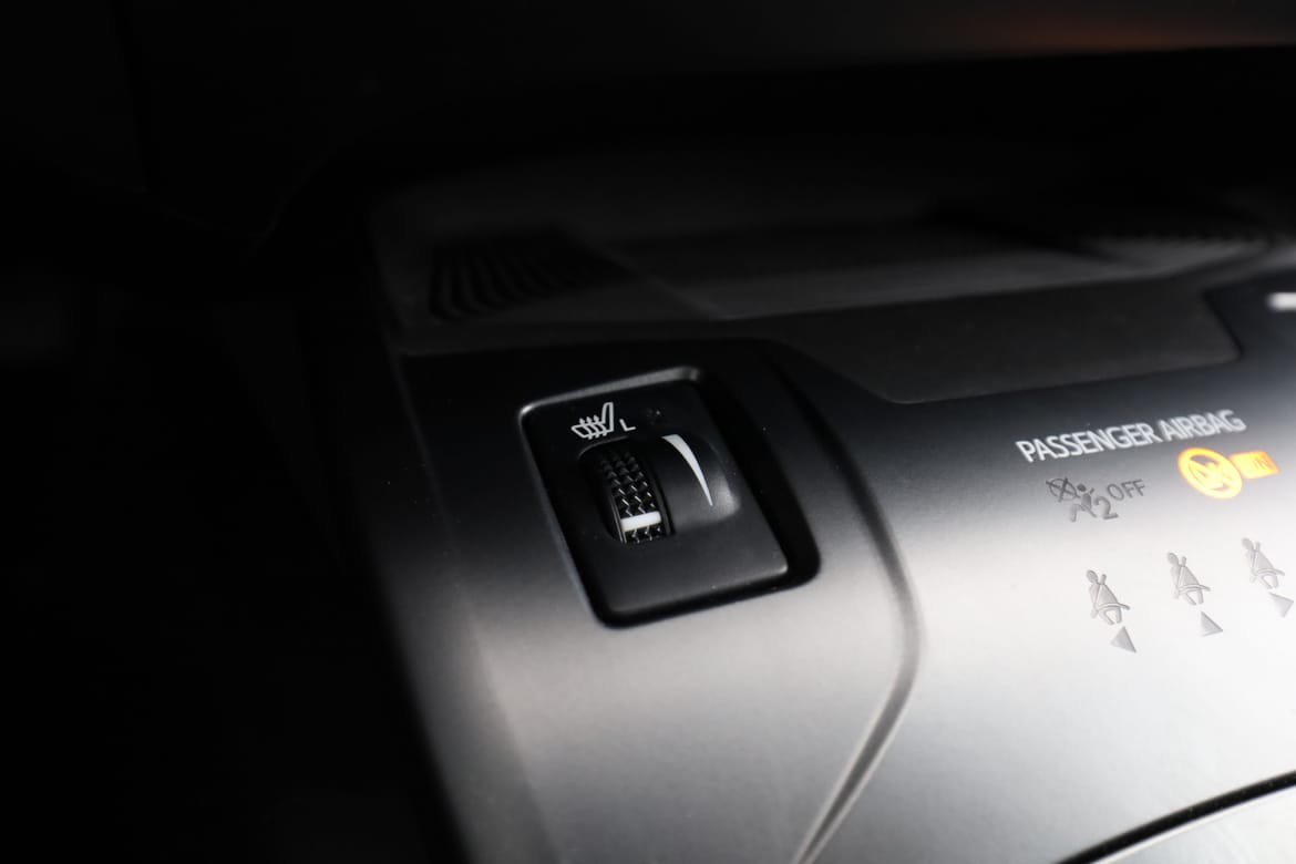 Vehicle Image 24