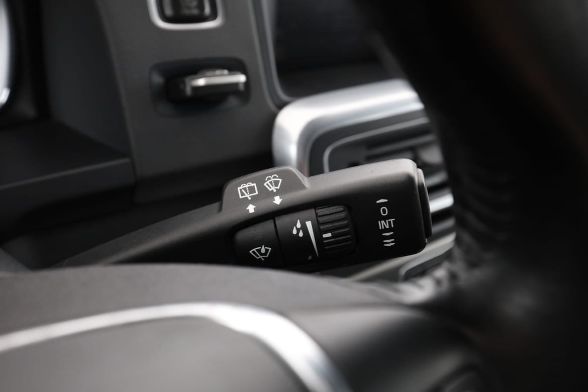 Vehicle Image 28