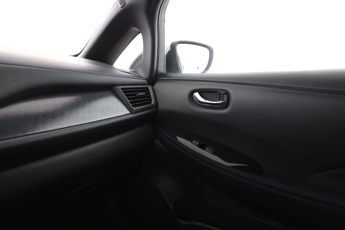 Vehicle Image 33