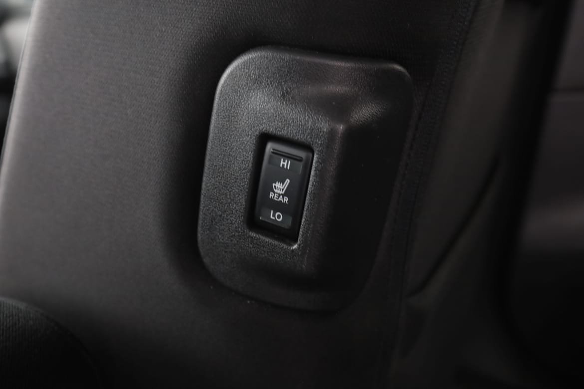 Vehicle Image 35
