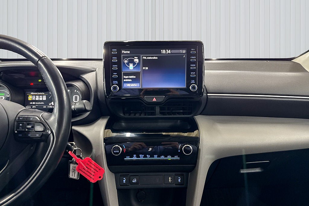 Vehicle Image 11