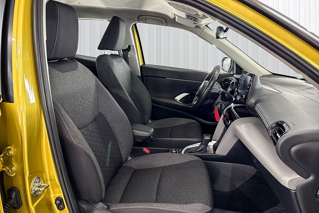 Vehicle Image 18
