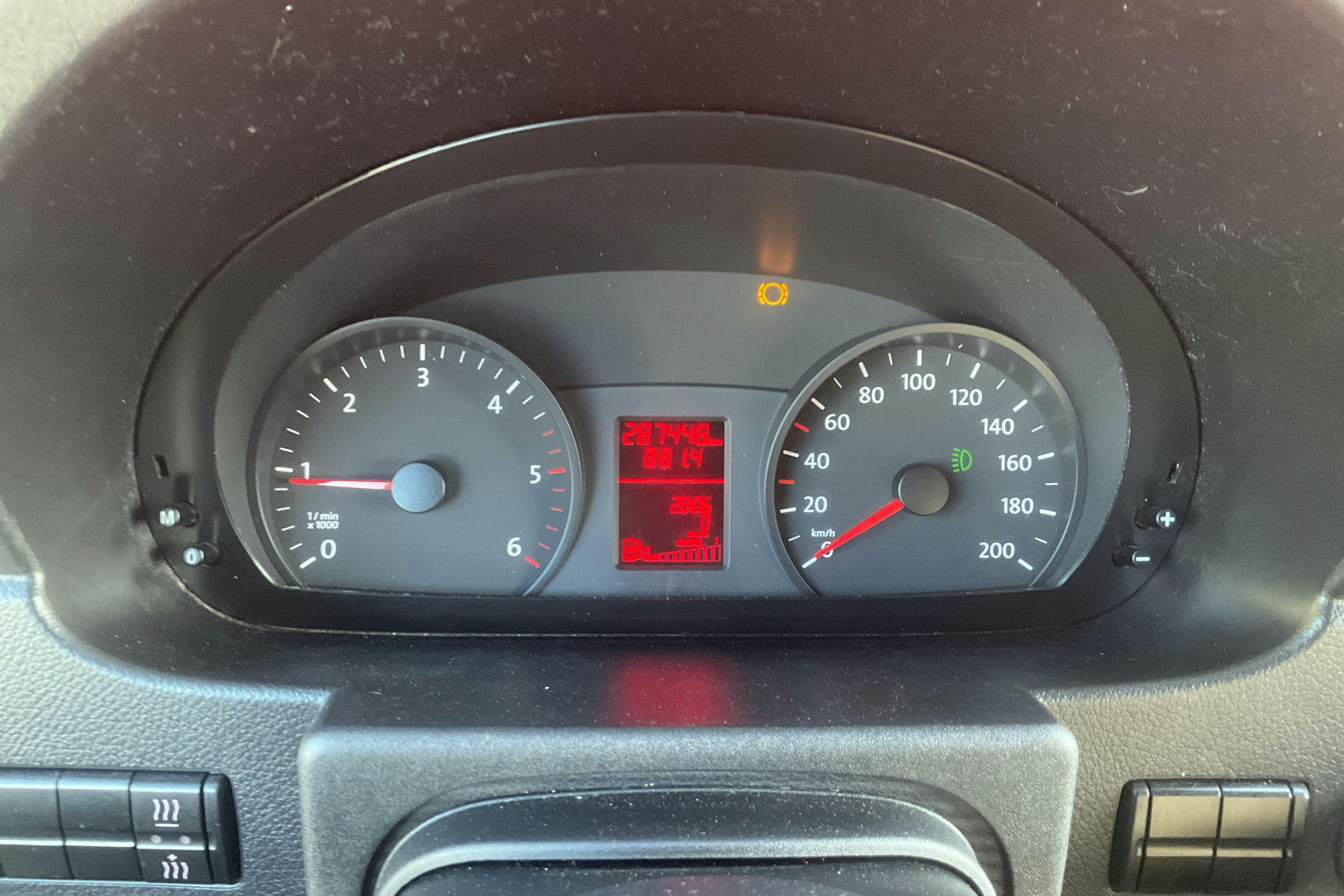 Vehicle Image 11