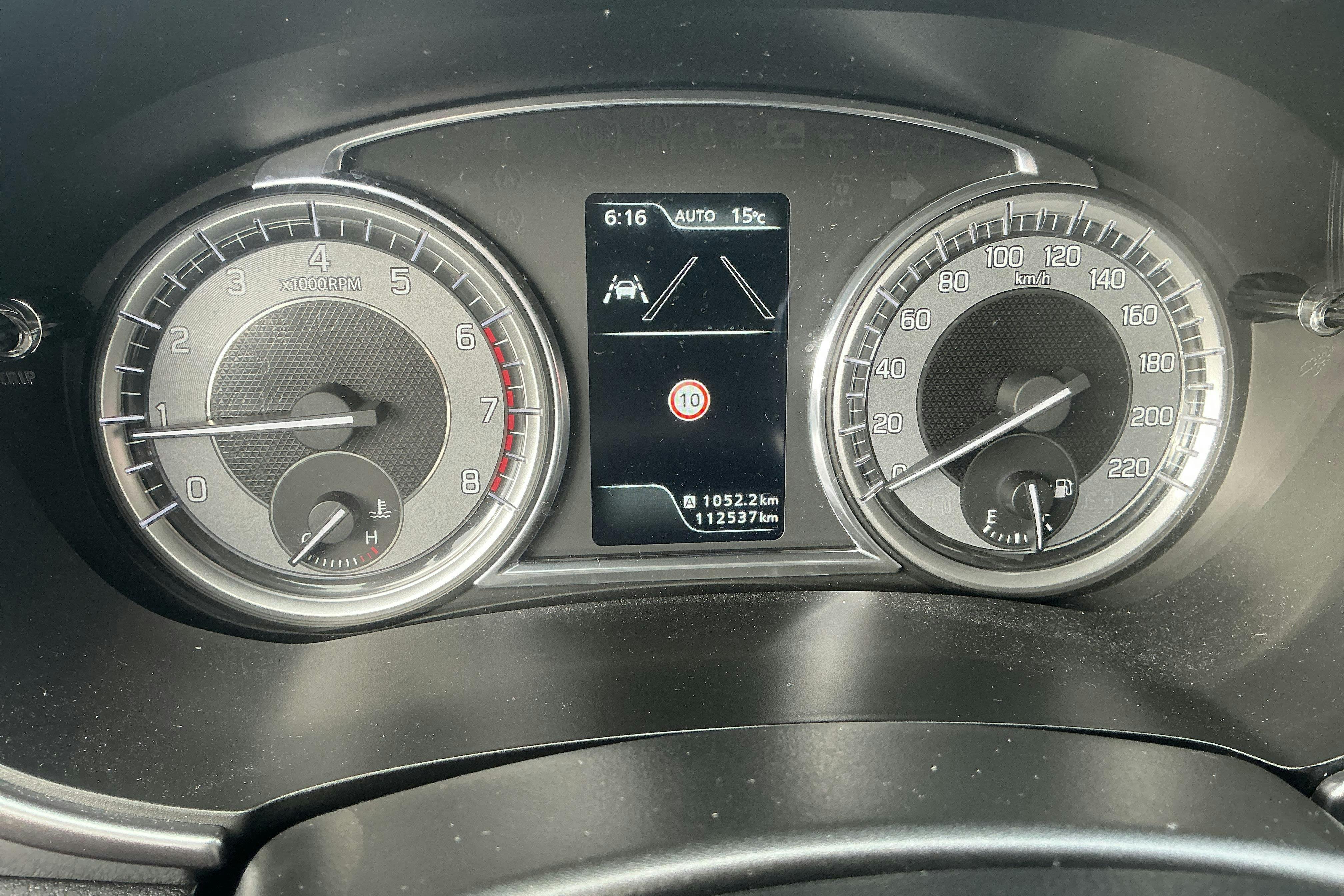 Vehicle Image 10