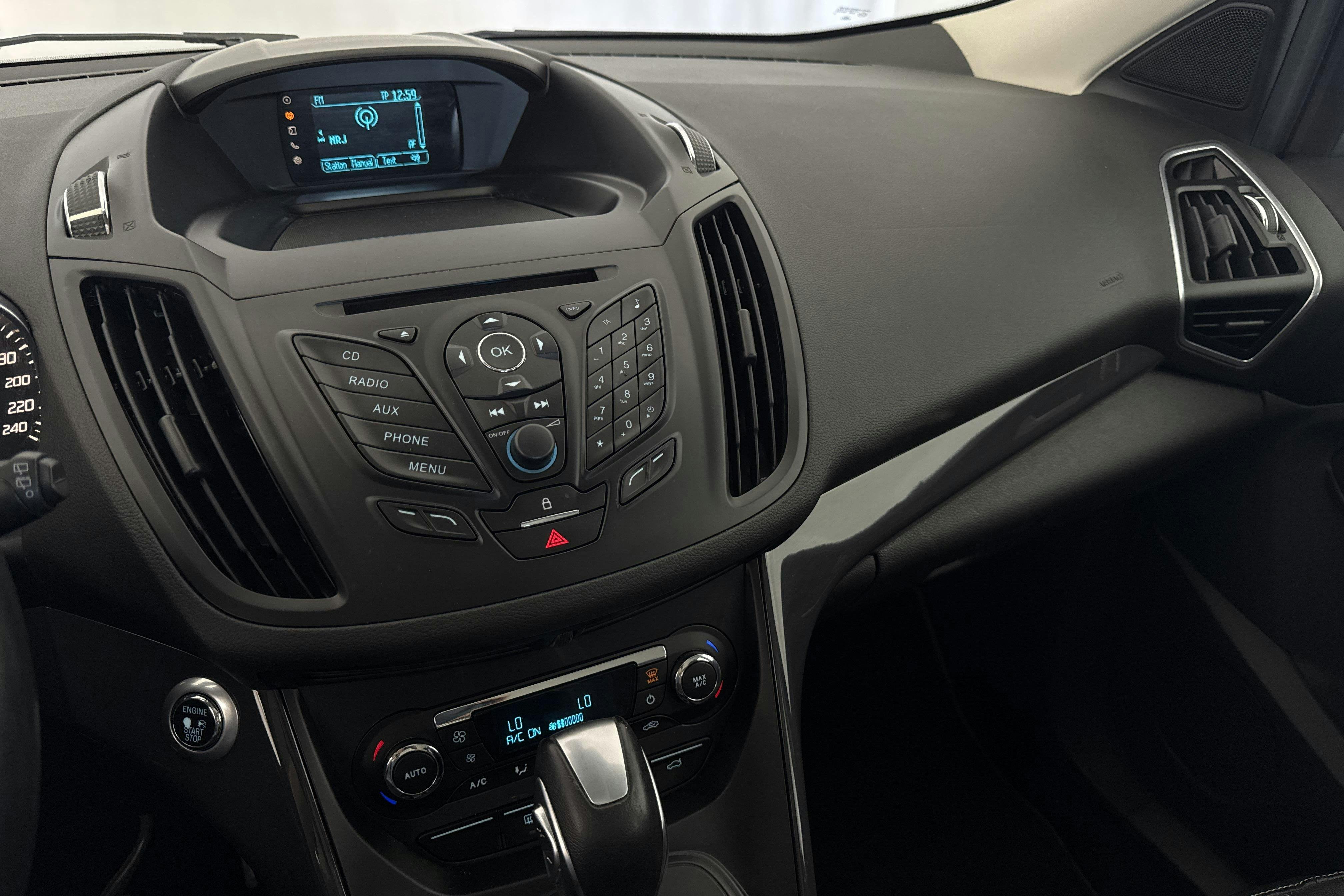 Vehicle Image 12