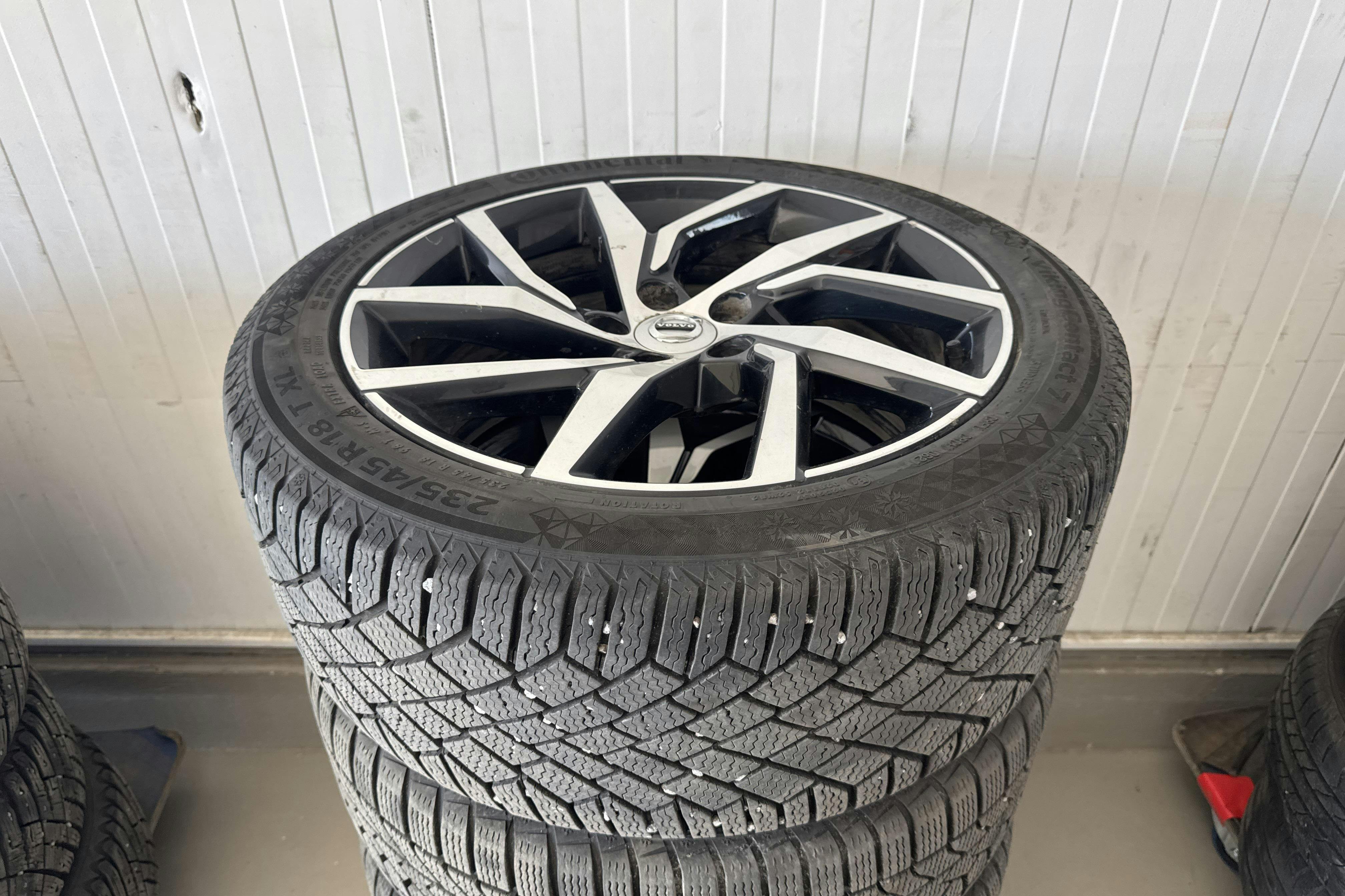 Vehicle Image 18