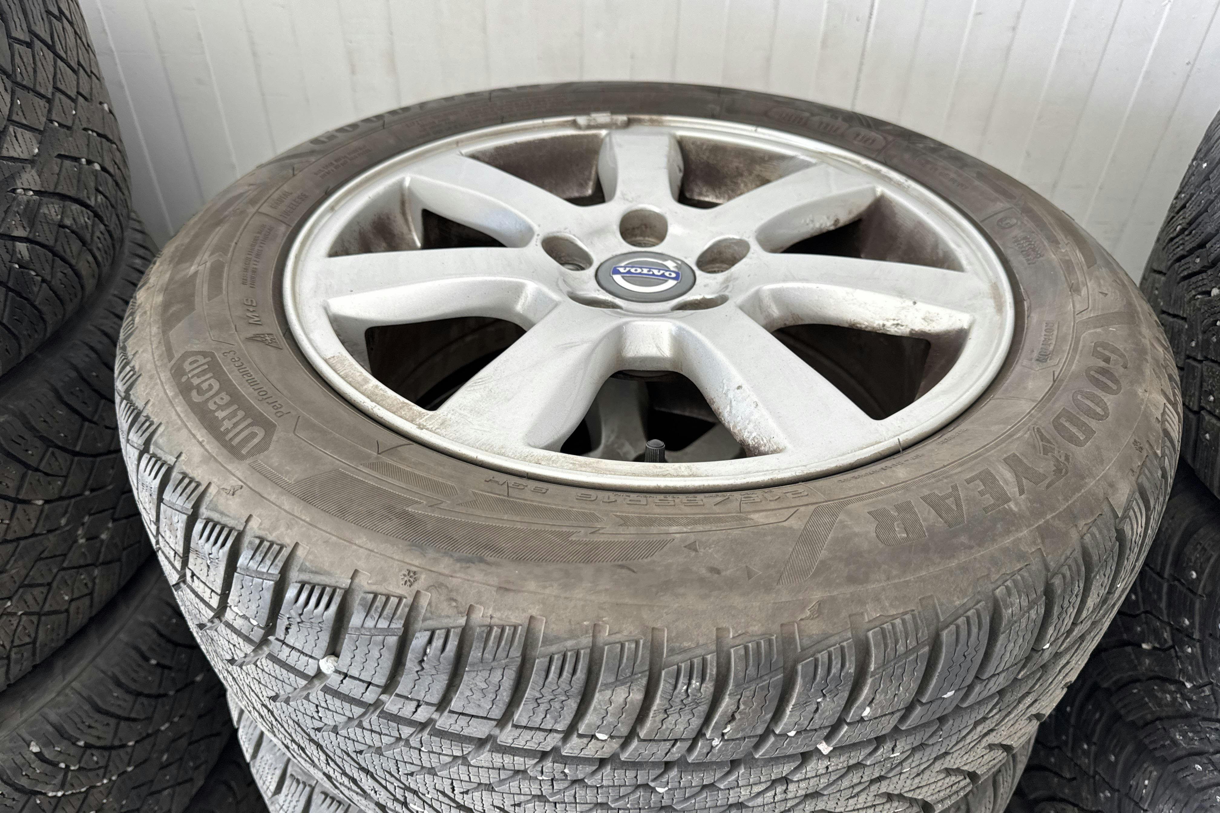 Vehicle Image 14