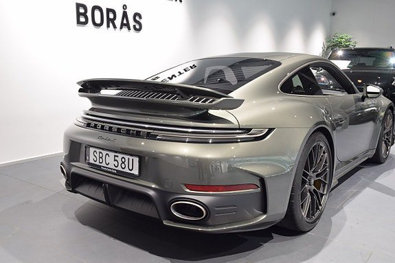 Vehicle Image 24
