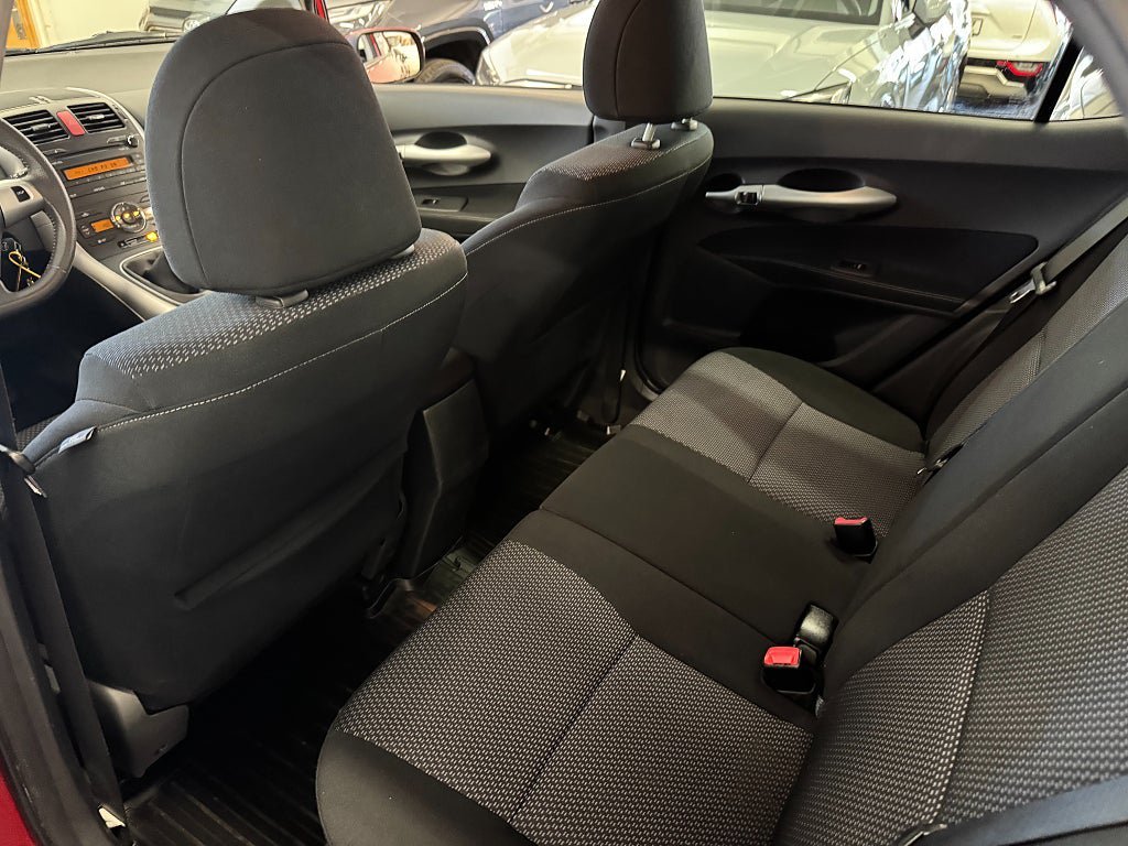 Vehicle Image 18