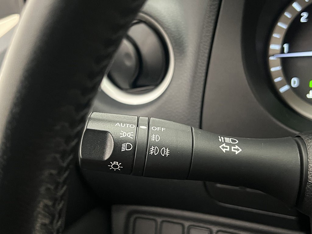 Vehicle Image 19