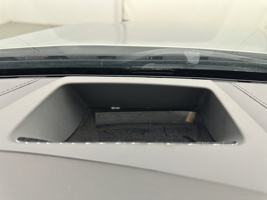 Vehicle Image 33