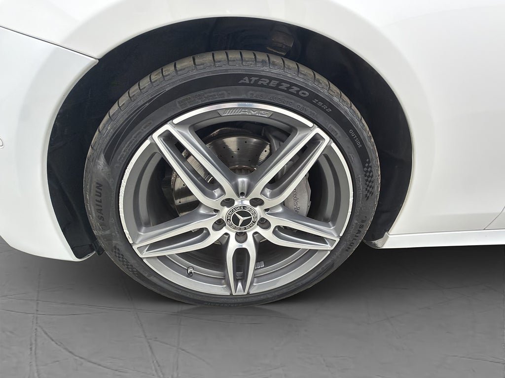 Vehicle Image 35