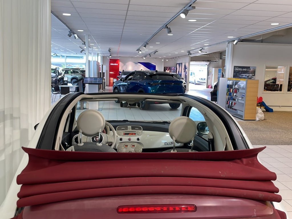 Vehicle Image 14