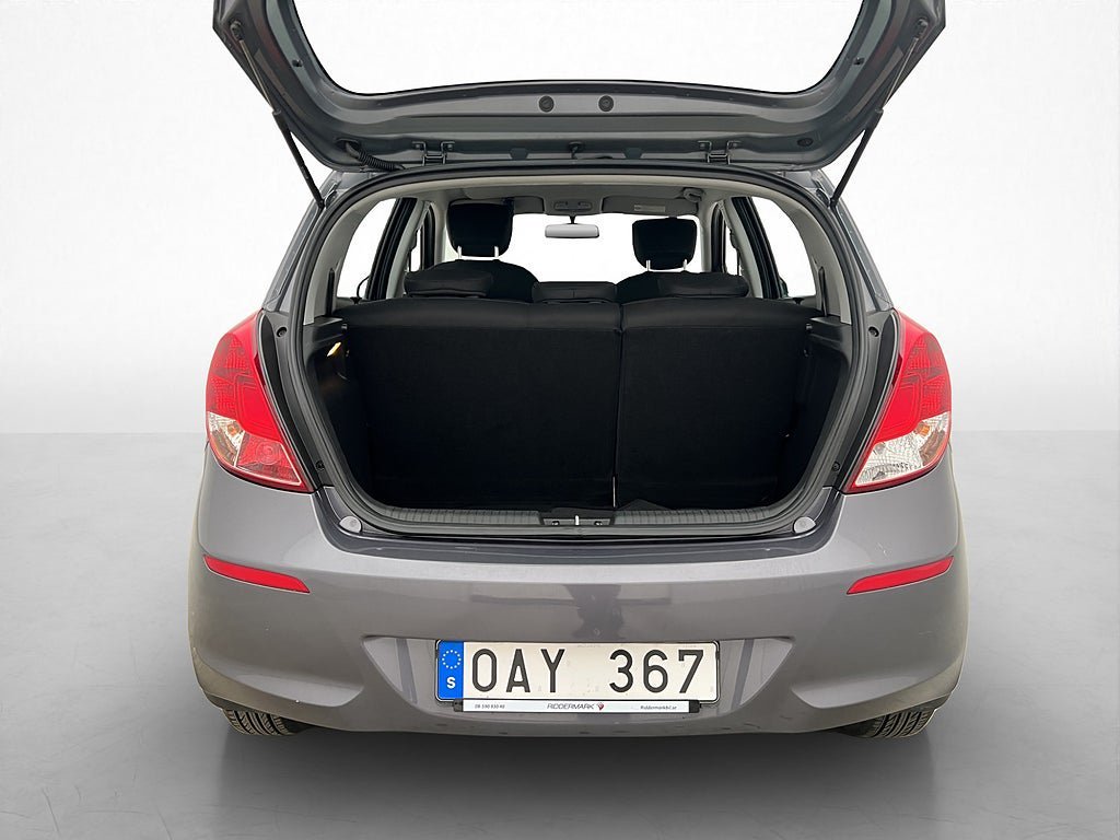 Vehicle Image 19