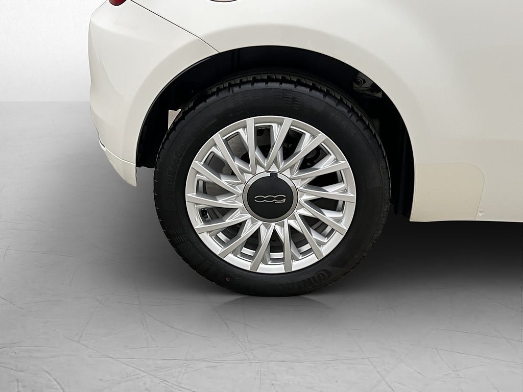 Vehicle Image 21