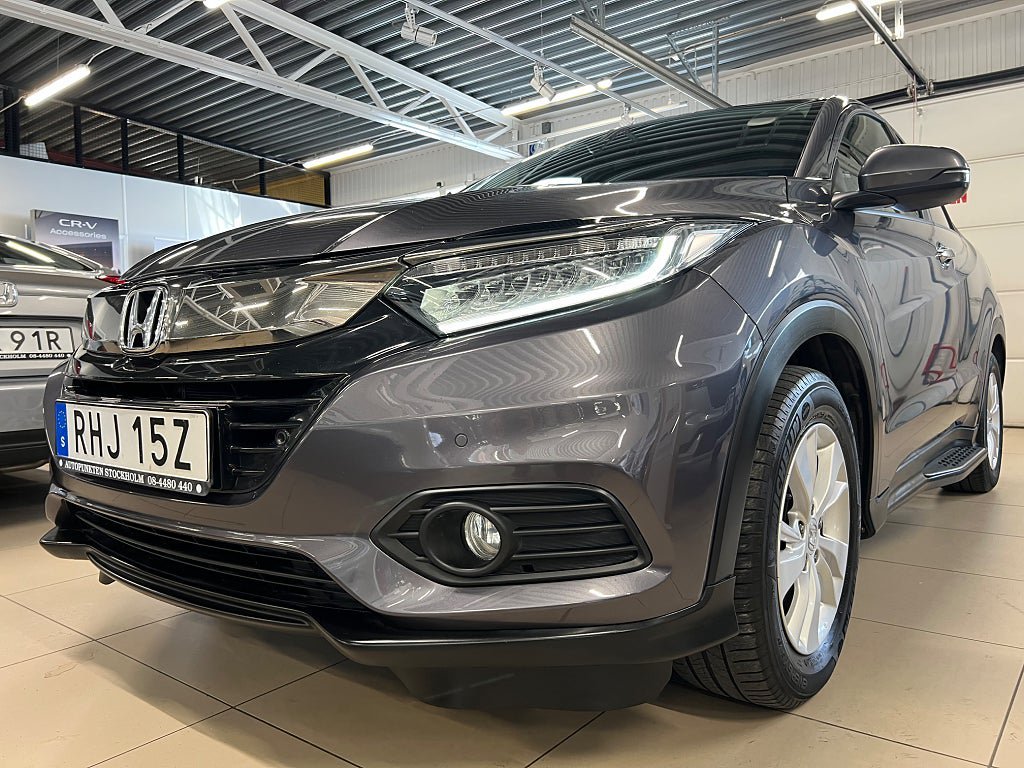 Vehicle Image 13