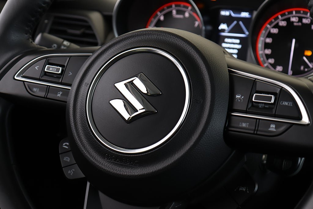 Vehicle Image 15