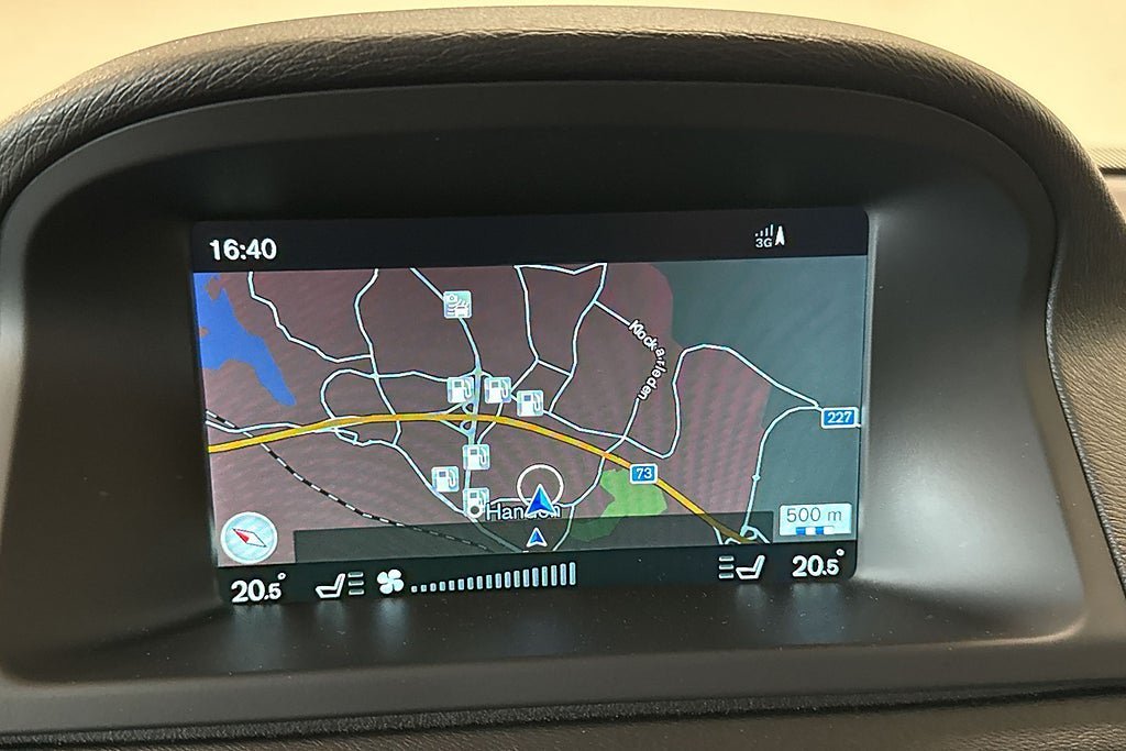 Vehicle Image 21