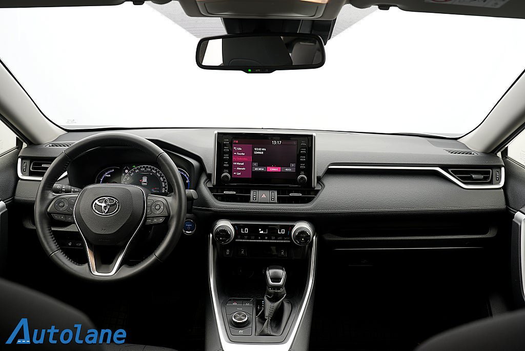 Vehicle Image 19