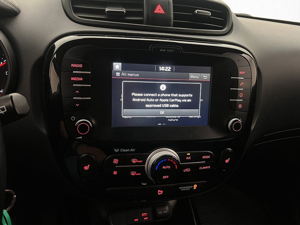 Vehicle Image 26