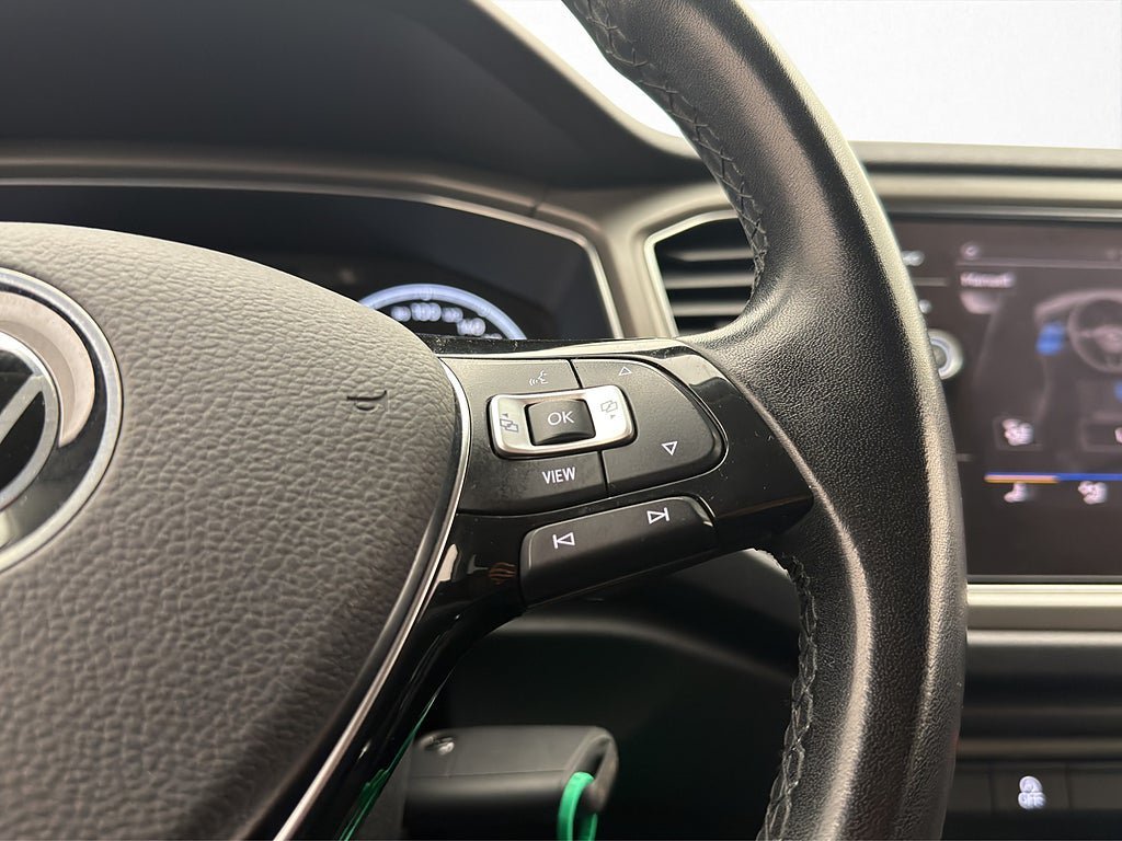 Vehicle Image 28