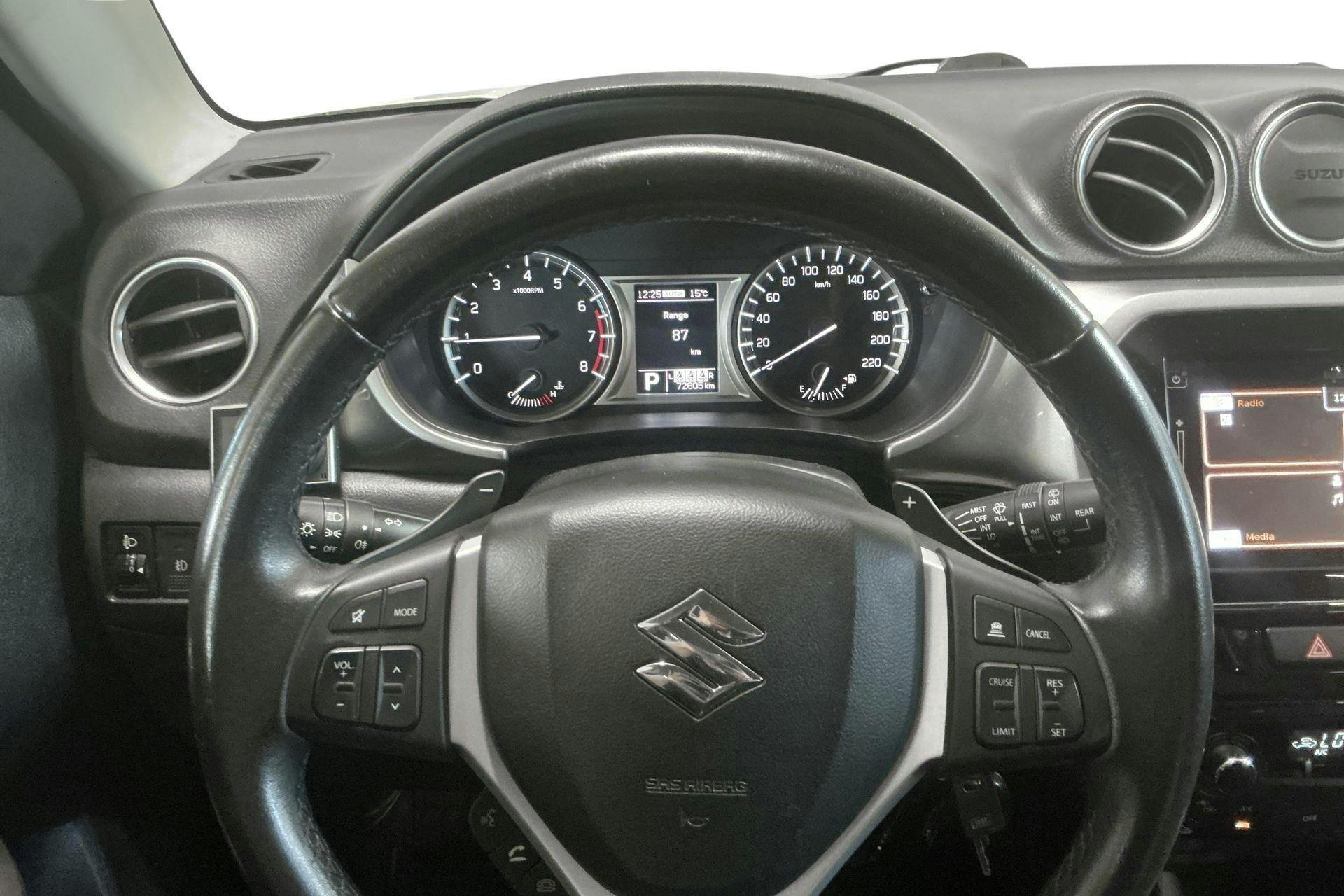 Vehicle Image 10