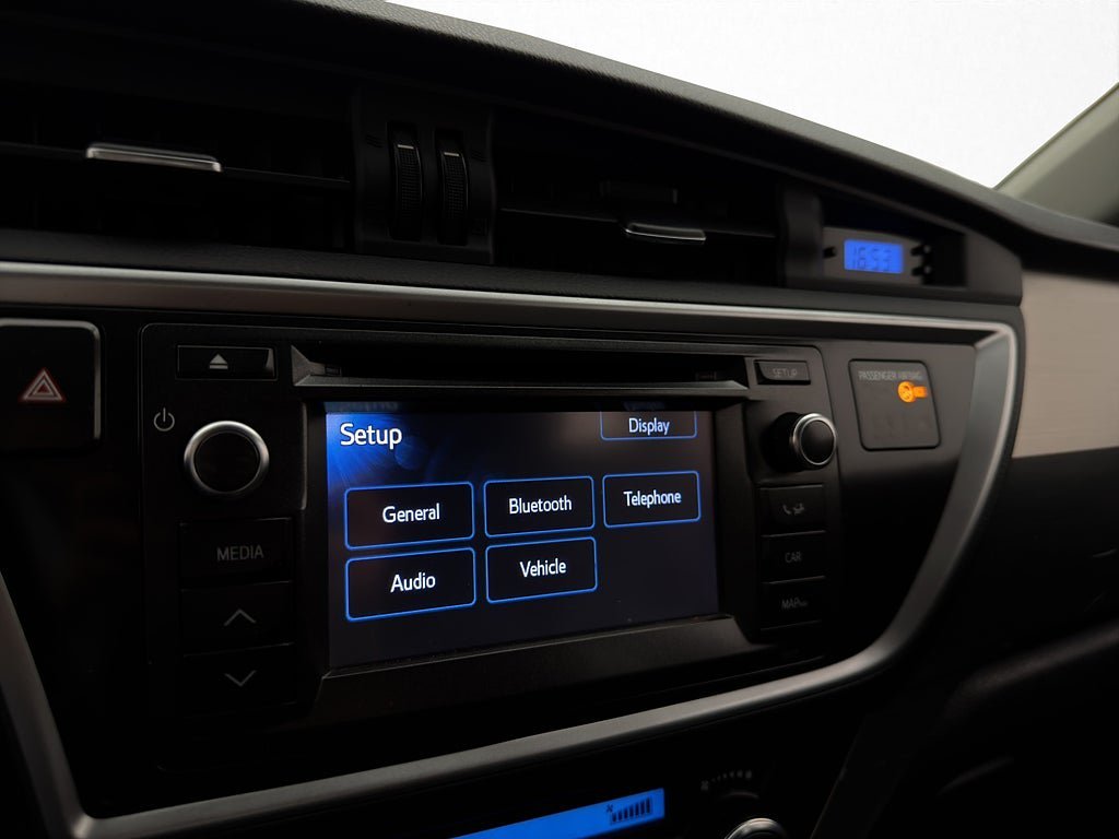 Vehicle Image 21