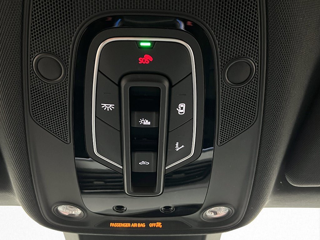 Vehicle Image 35