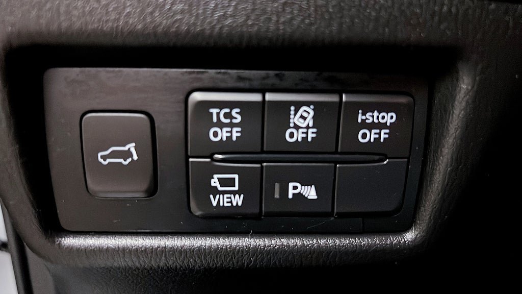 Vehicle Image 18