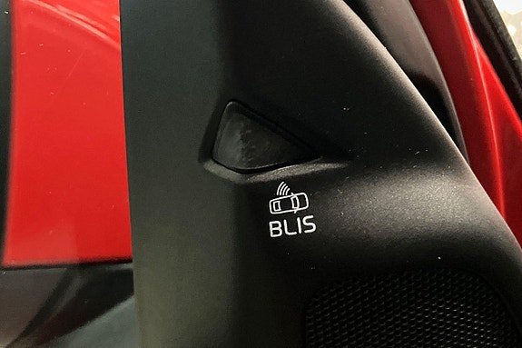 Vehicle Image 27