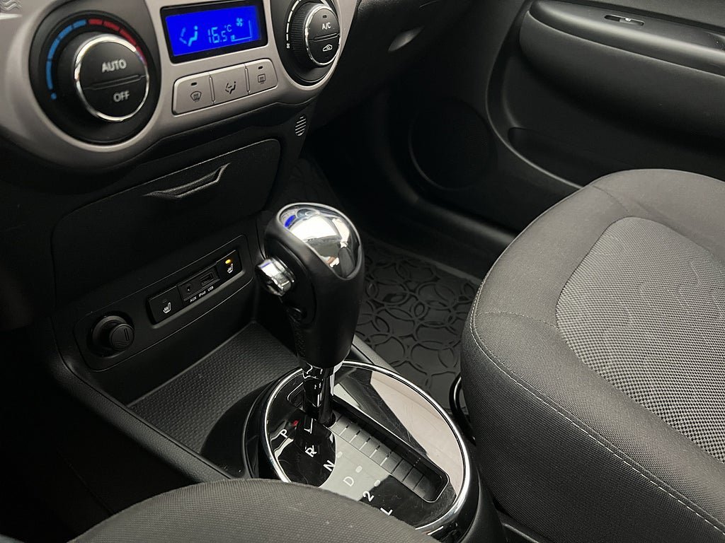 Vehicle Image 19