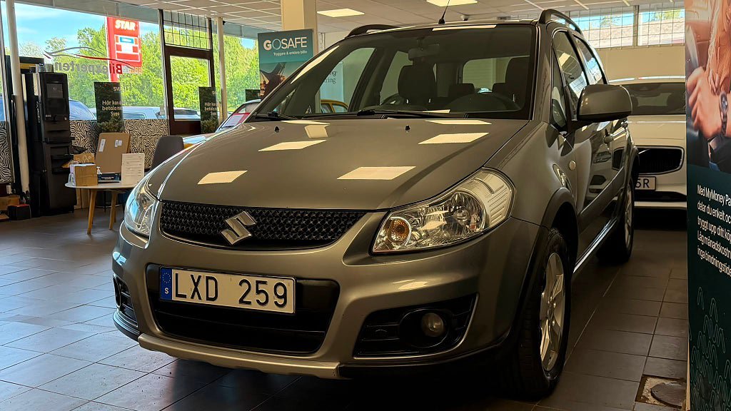 Vehicle Image 4