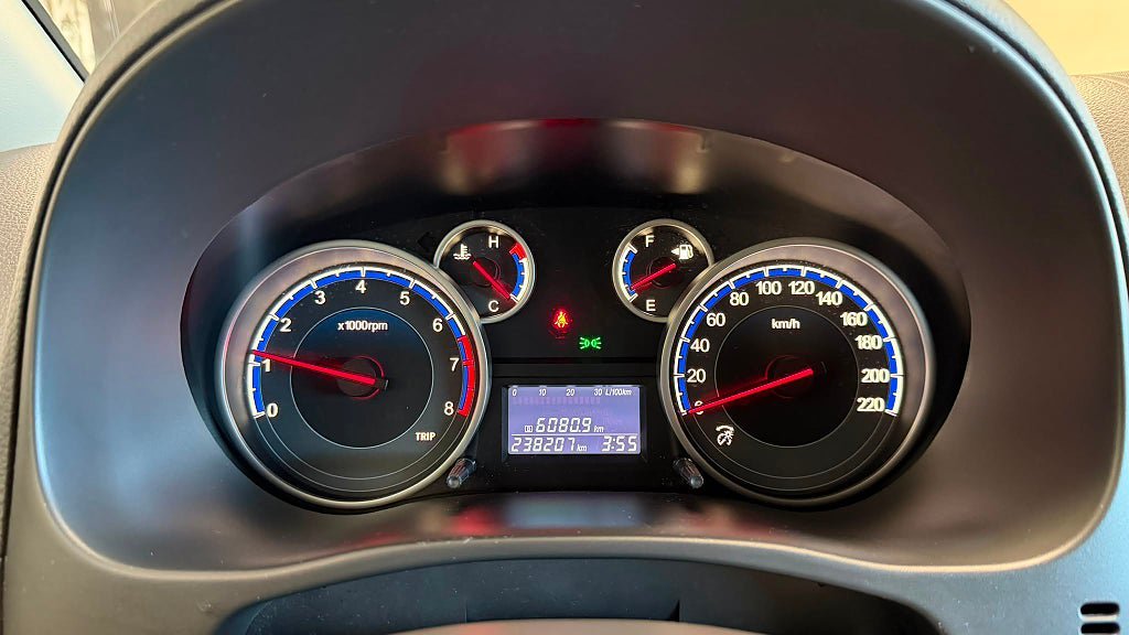 Vehicle Image 14