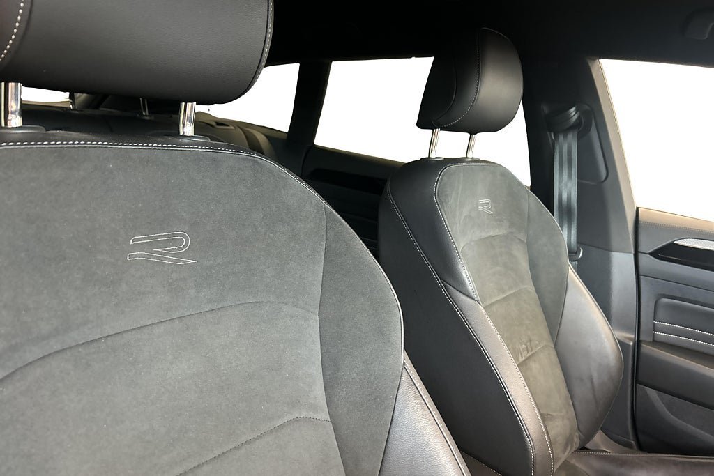Vehicle Image 33
