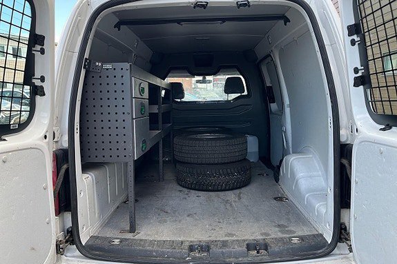 Vehicle Image 26